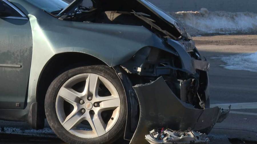 one-injured-in-youngstown-crash:-police