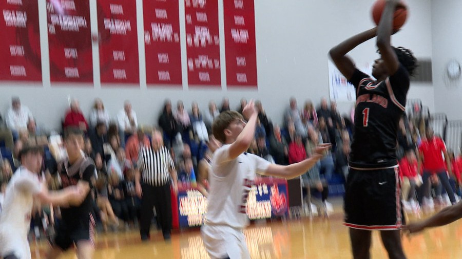 howland-boys-stop-niles-comeback-in-rivalry-game