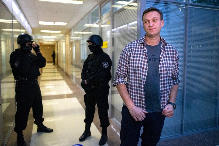 russia-poisoned-alexei-navalny-with-dart-frog-toxin,-european-nations-say