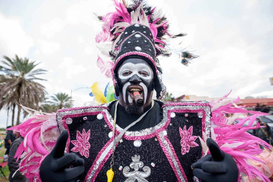 new-orleans-celebrates-mardi-gras,-the-indulgent-conclusion-of-carnival-season