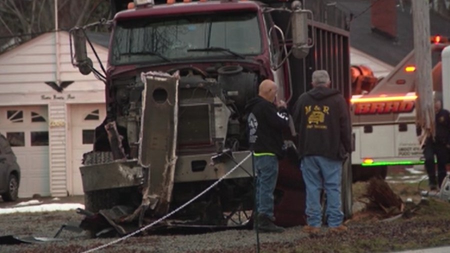 dump-truck-crashes-in-springfield-township