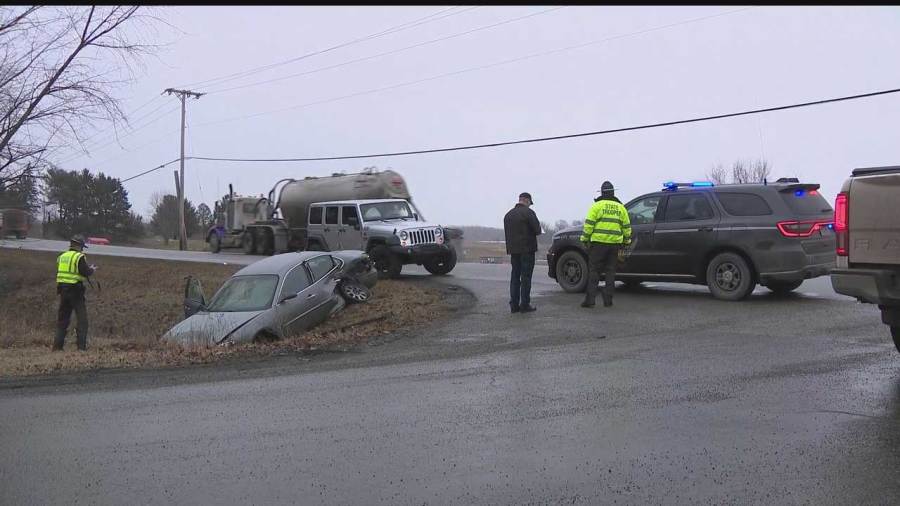 person-sent-to-hospital-after-columbiana-county-crash