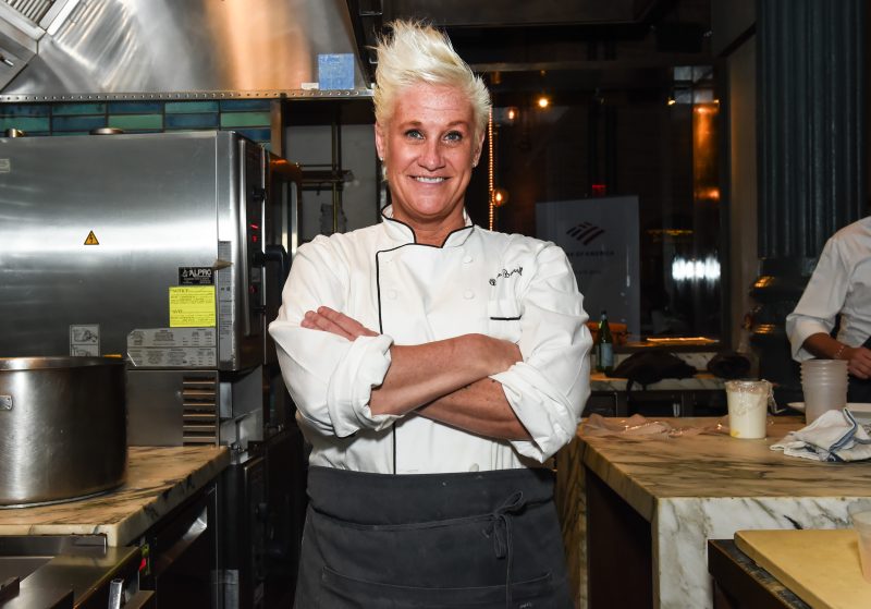 chef-anne-burrell-left-suicide-note-morning-of-her-death,-police-say