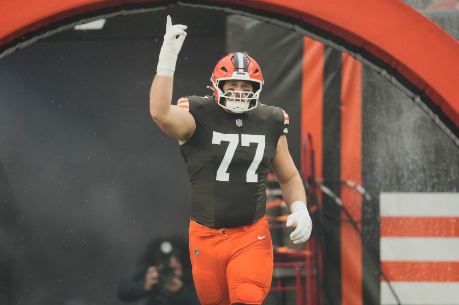 browns’-pro-bowler-bids-farewell-to-cleveland