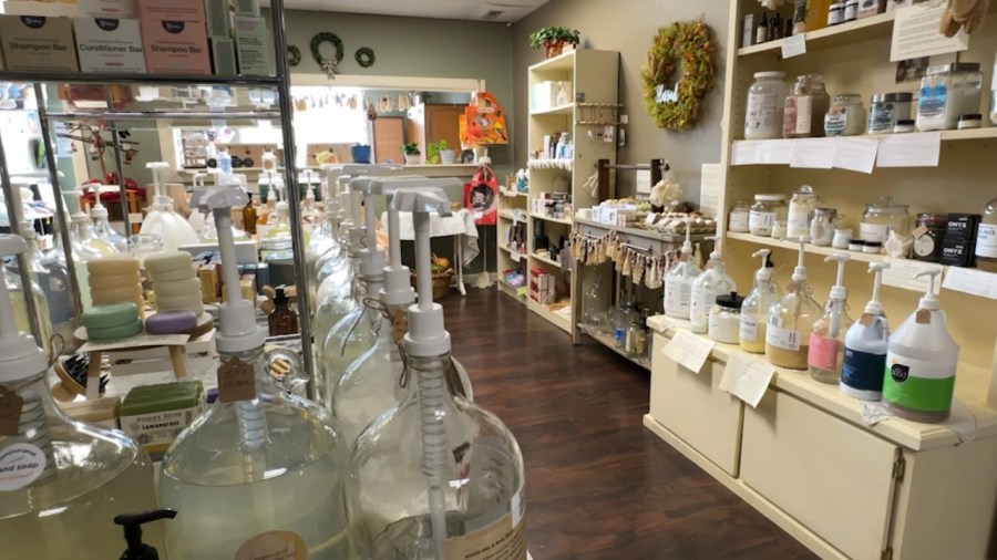 trumbull-county-business-owners-express-importance-of-shopping-small