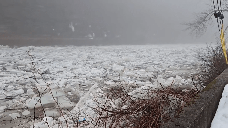 ice-jams,-high-water-levels-reported-on-french-creek-and-oil-creek-prompts-warning