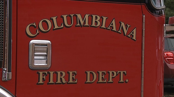 crews-remove-bus-stuck-under-bridge-in-columbiana