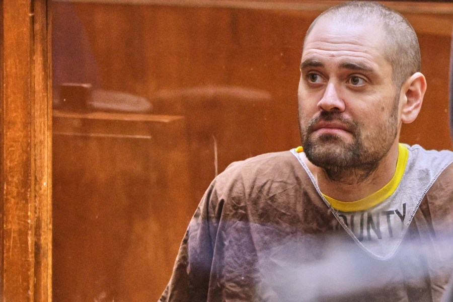 rob-reiner’s-son-pleads-not-guilty-to-murder-in-the-killing-of-his-parents