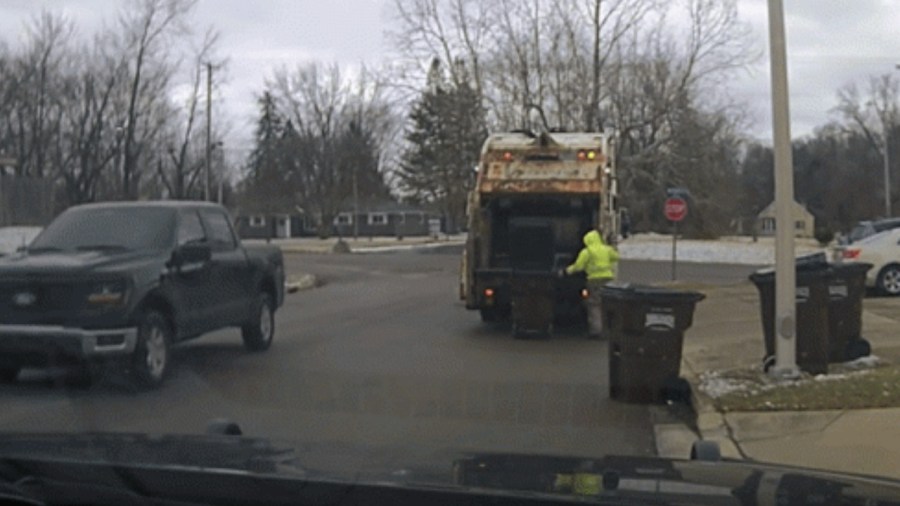 watch:-suspect-dubbed-‘oscar-the-grouch’-caught-hiding-in-ohio-garbage-can