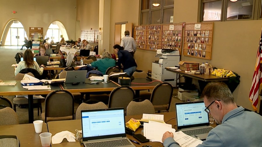 free-tax-assistance-program-helps-families-across-the-valley