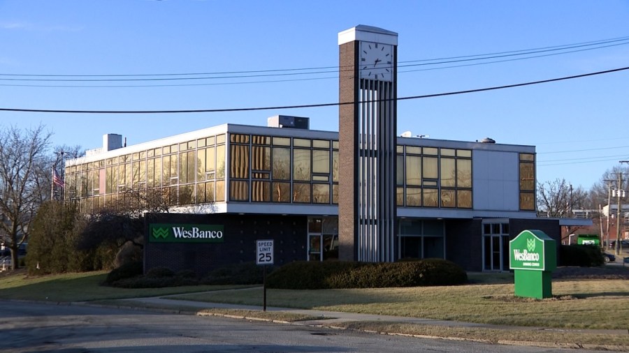 locals-worried-for-future-of-historic-bank-building