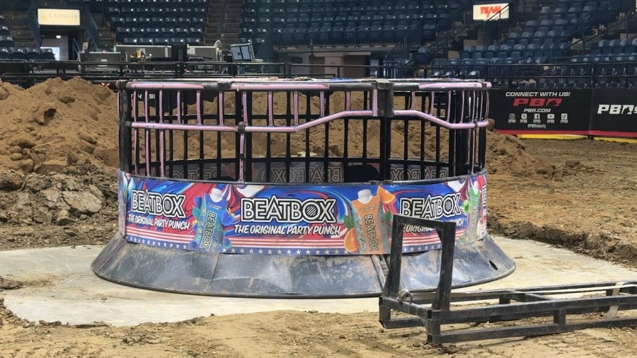 the-bulls-are-bucking-into-covelli-this-weekend