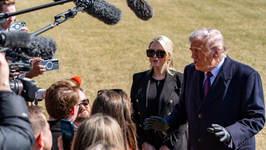 trump-floats-‘friendly-takeover’-of-cuba