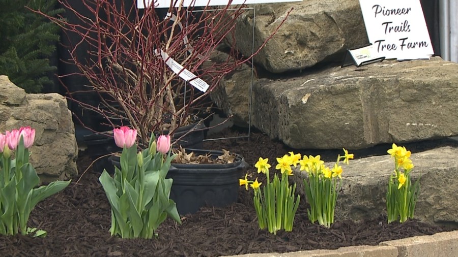 homeowners-get-ready-for-spring-projects-at-home-&-garden-show