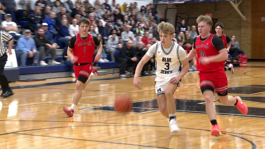 mcdonald-tops-badger-to-advance-to-district-title-game