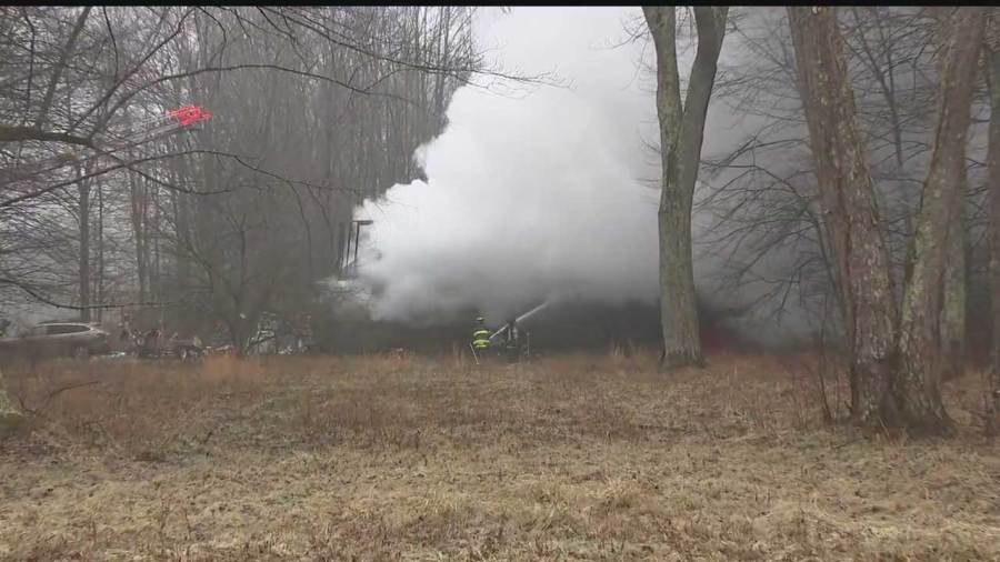 crews-respond-to-house-fire-in-trumbull-county