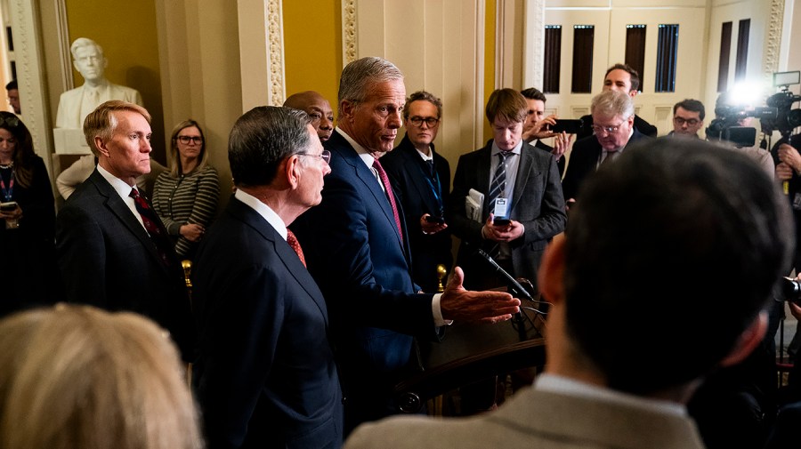 senate-republicans-defeat-measure-to-halt-iran-strikes-despite-growing-anxieties