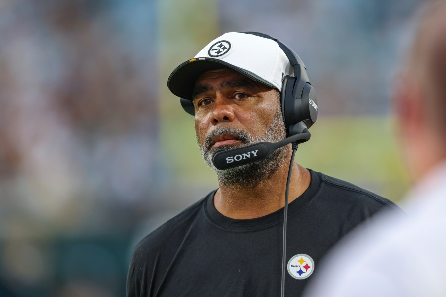 report:-sharon-native,-former-steelers-defensive-coordinator-lands-new-job