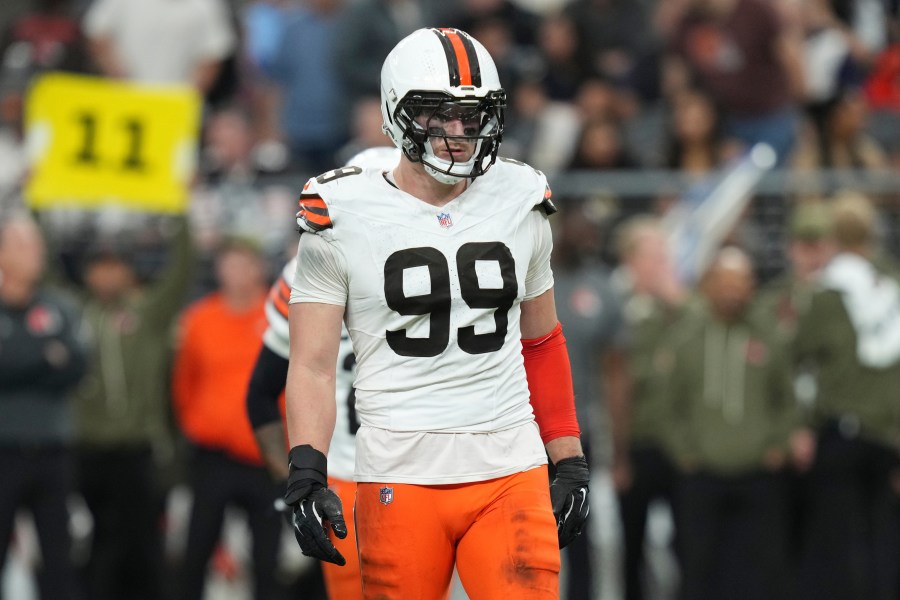 report:-former-browns-pass-rusher-reunites-with-former-head-coach