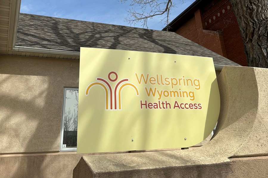 wyoming-governor-signs-ban-on-abortions-after-about-6-weeks-but-cites-misgivings