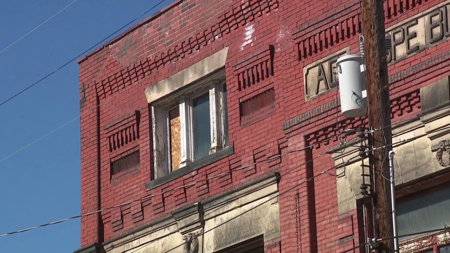 village-ponders-condemned-building-and-out-of-state-owner