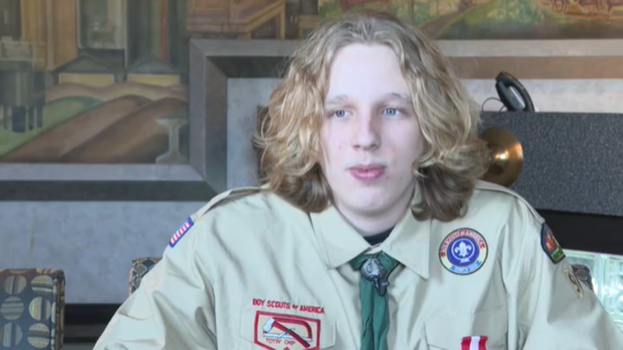 boy-scout-receives-national-heroism-award-for-saving-fellow-scout