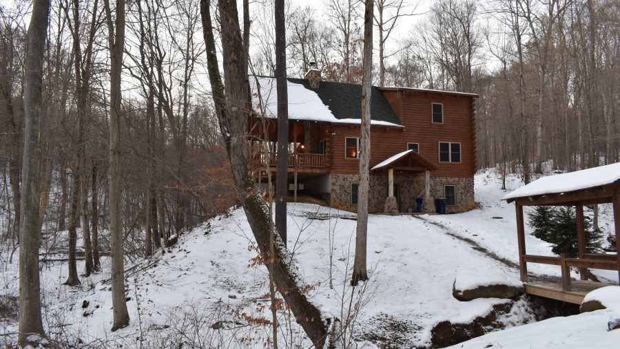 hocking-hills-faces-debate-over-short-term-rental-regulations