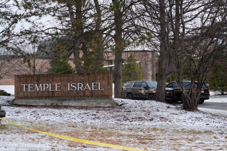 before-recent-attack,-michigan-synagogue-had-been-bolstering-its-security