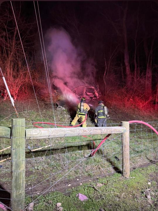 2-babies-rescued-from-burning-vehicle-in-ohio-crash;-ovi-suspected