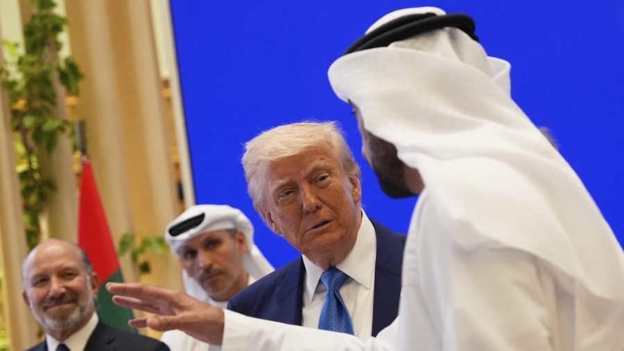 gulf-states-walk-tightrope-between-trump’s-ire,-iran’s-crosshairs