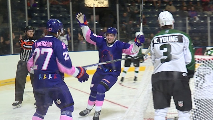 first-place-phantoms-gear-up-for-playoff-push