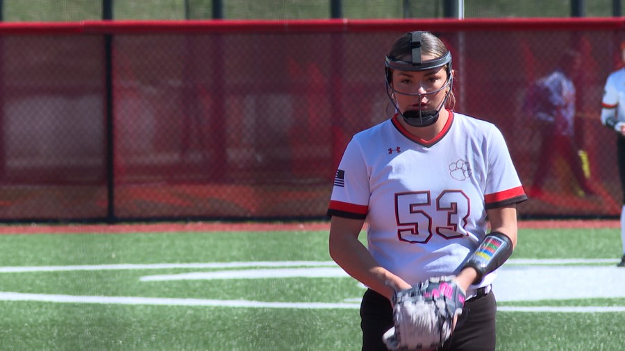 sharon-downs-labrae-in-penn-vs.-ohio-softball-battle
