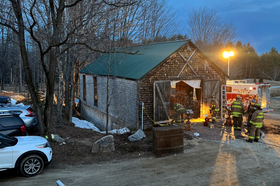 six-people-injured-after-floor-collapses-at-new-hampshire-wedding-venue