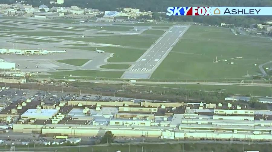 vehicle-collides-with-plane-at-cleveland-hopkins-international-airport