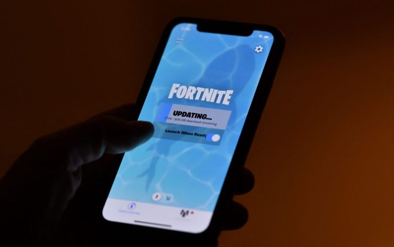 epic-games-cutting-1,000-jobs-amid-‘downturn’-in-‘fortnite’-engagement