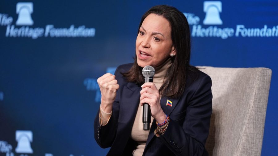 venezuelan,-cuban-hard-liners-urge-regime-change-as-trump-equivocates