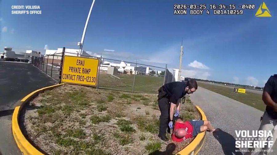 man-drives-through-gate-at-florida-airport,-tries-to-board-multiple-planes