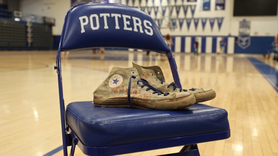 the-mystery-of-potter-pete’s-sneakers