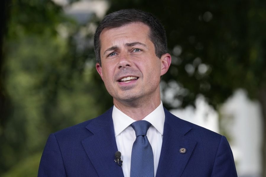 buttigieg,-vance-lead-new-hampshire-primary-voters-in-2028-preview:-emerson-college-polling
