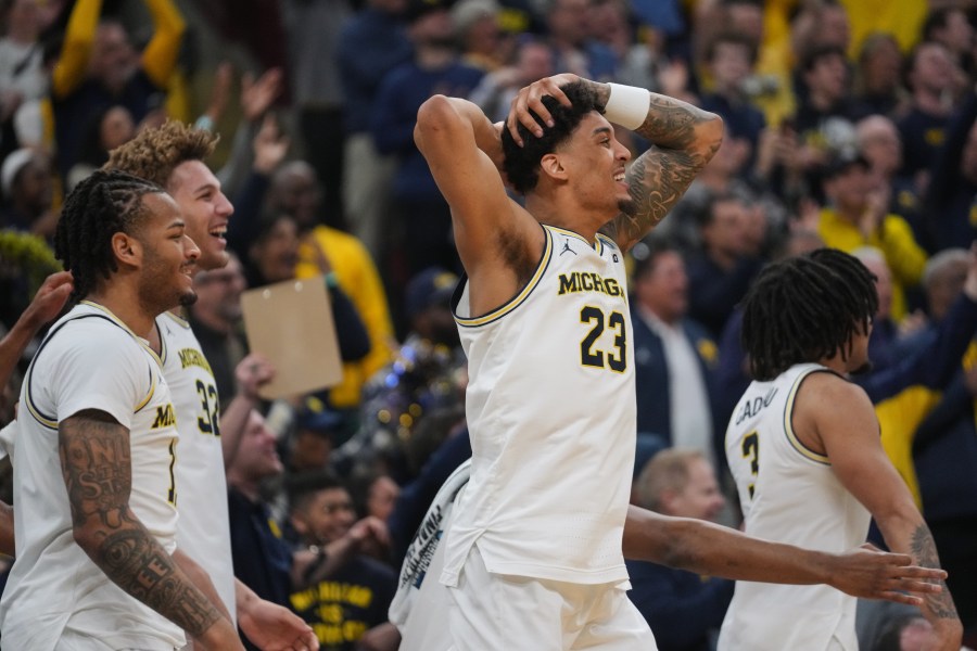 lendeborg-scores-27-as-michigan-rolls-into-final-four