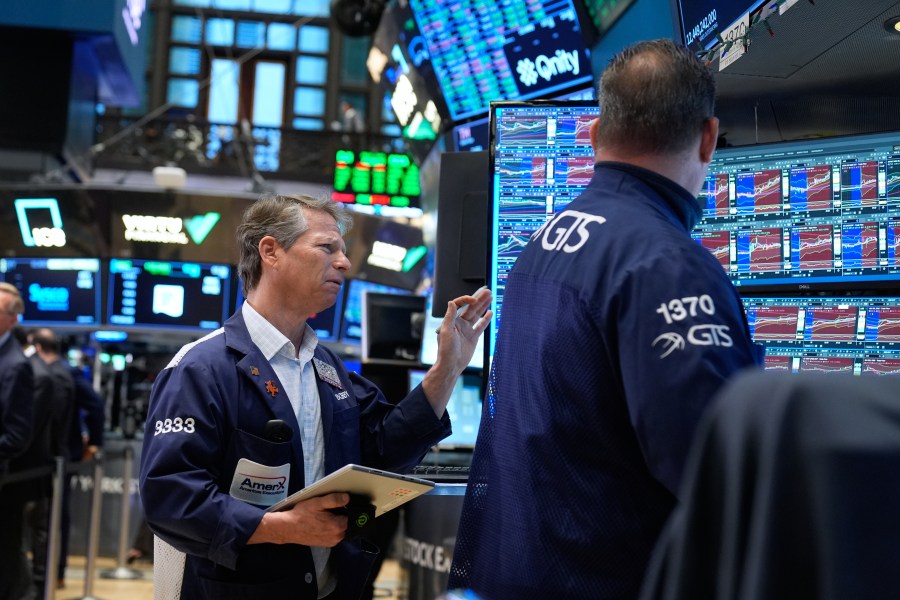us-stocks-rise-in-shaky-trading-as-oil-prices-keep-climbing