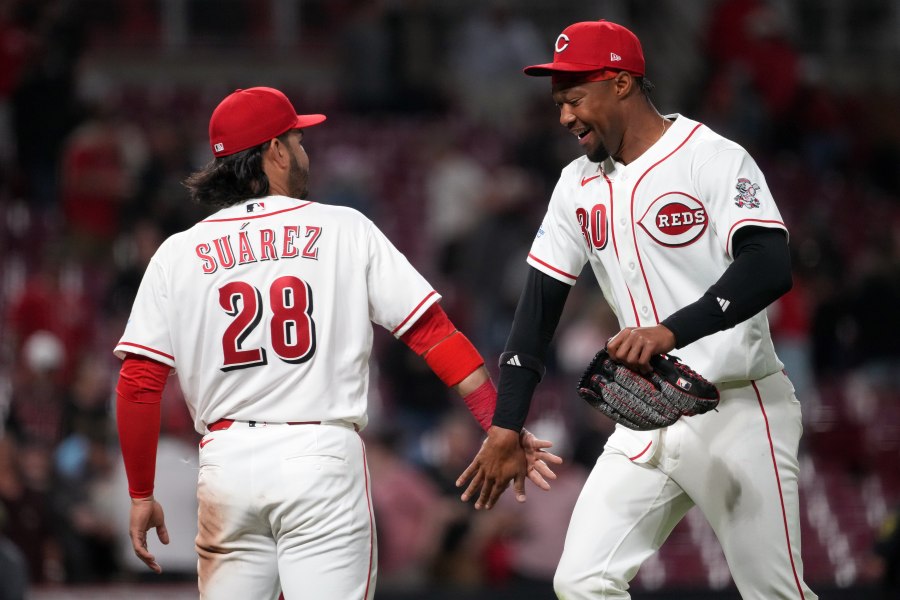 burns-notches-1st-mlb-win-as-reds-top-pirates-2-0