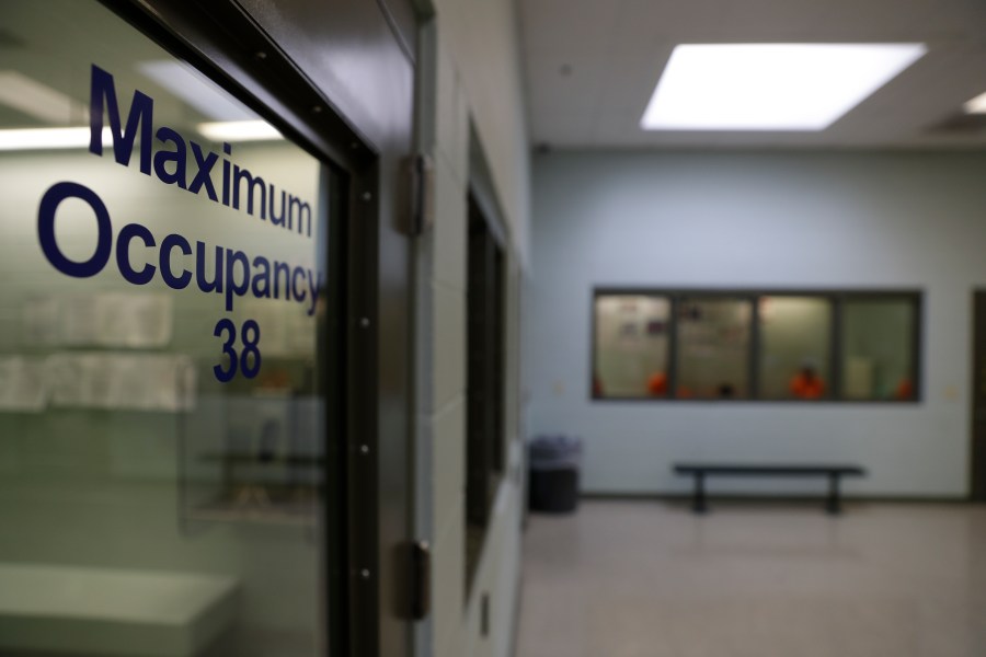 another-mexican-migrant-dies-in-ice-custody;-mexico-wants-answers