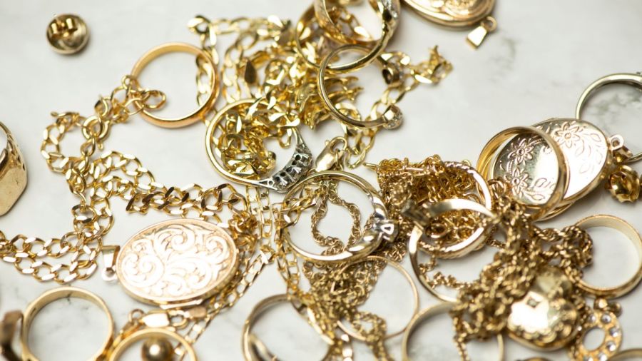 experts-warn-to-be-careful-with-some-precious-metal-dealers