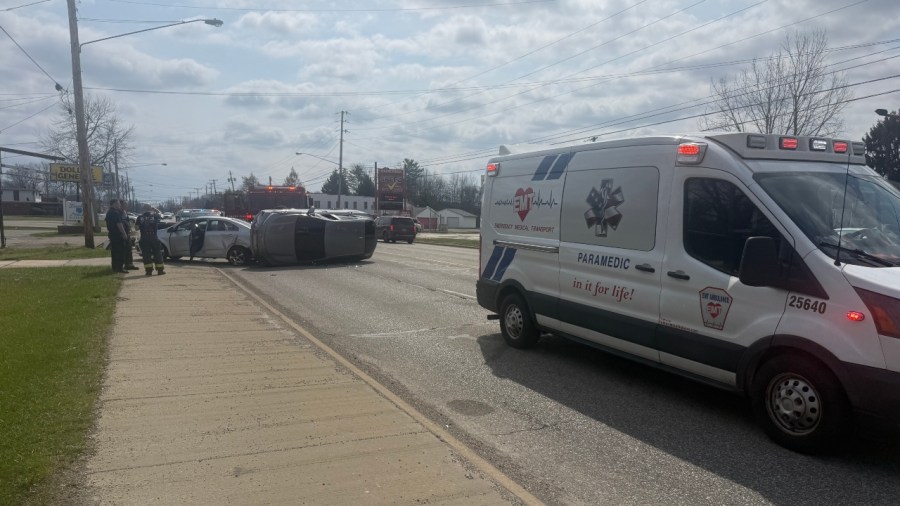 1-sent-to-hospital-after-rollover-crash-in-warren