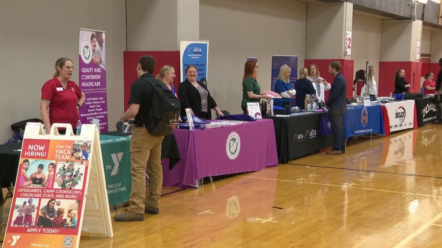 ysu-student-athletes-get-networking-experience