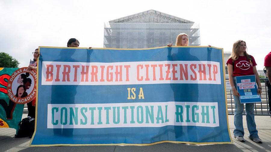 supreme-court-to-weigh-trump-order-restricting-birthright-citizenship