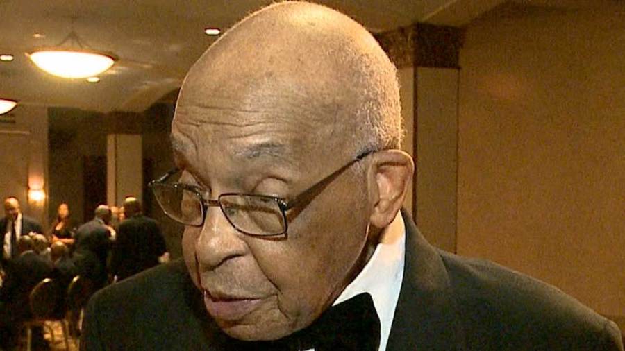 youngstown’s-first-black-firefighter-dies