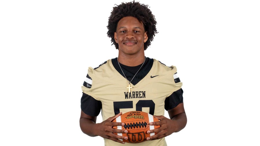 highly-recruited-warren-harding-lineman-commits-to-d1-program