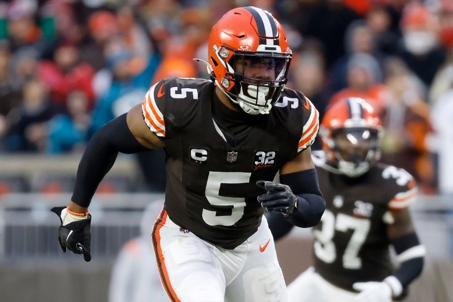 former-browns’-linebacker-retires-from-the-nfl